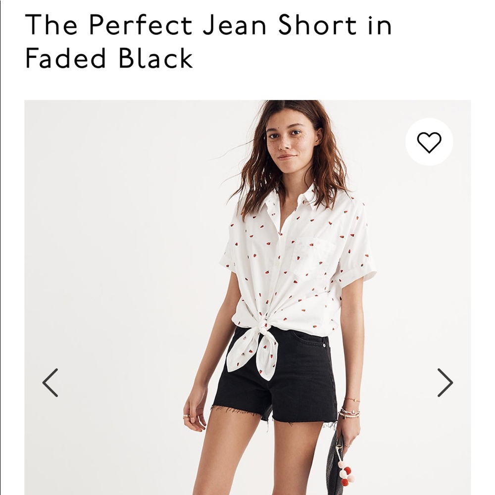 The Perfect jean short in faded black (lunar wash)